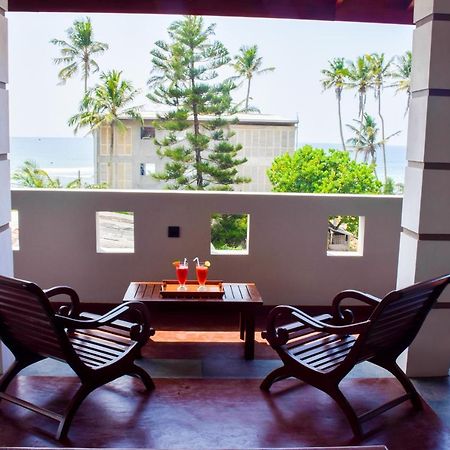 Tenasi Beach Resort Аханґама Екстер'єр фото